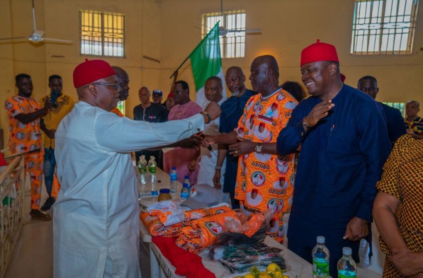  Beginning of APGA Downfall: Orumba South Structure Collapses into PDP; Members Vow to Work for Ozigbo’s Victory