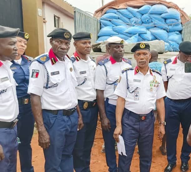  NSCDC Nabs Economic Saboteurs. “Impounds 40 Ton Truck” …PRO